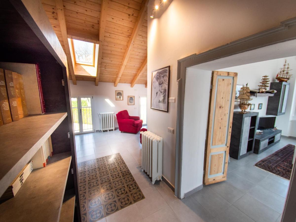Villa Silvia-By Home Sitter โกโม ภายนอก รูปภาพ
