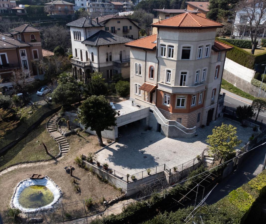Villa Silvia-By Home Sitter โกโม ภายนอก รูปภาพ