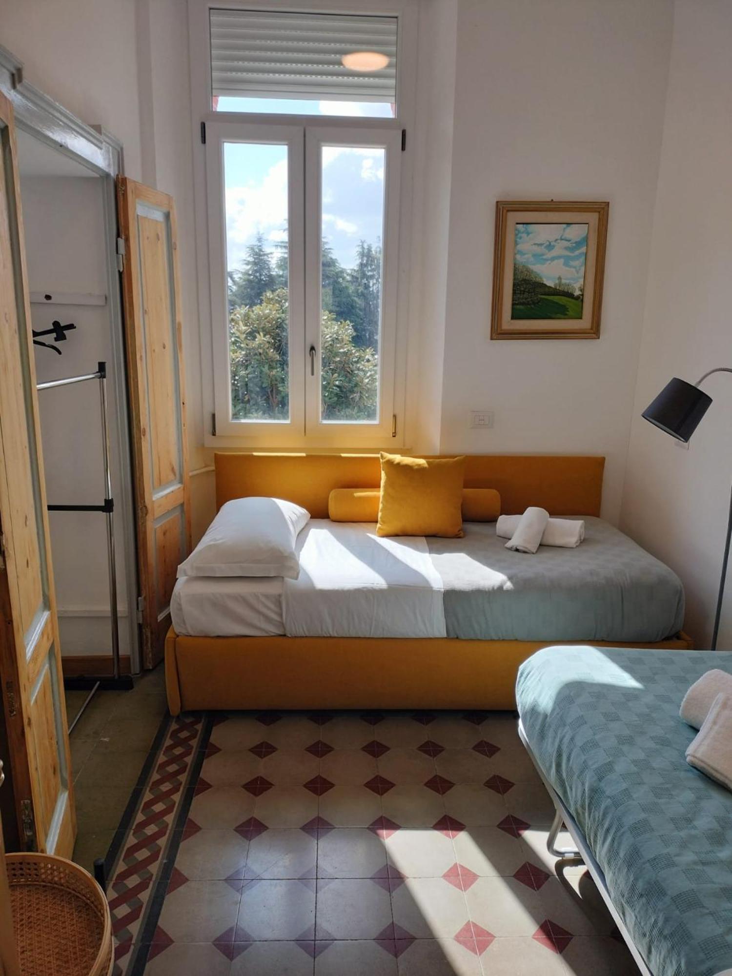 Villa Silvia-By Home Sitter โกโม ภายนอก รูปภาพ