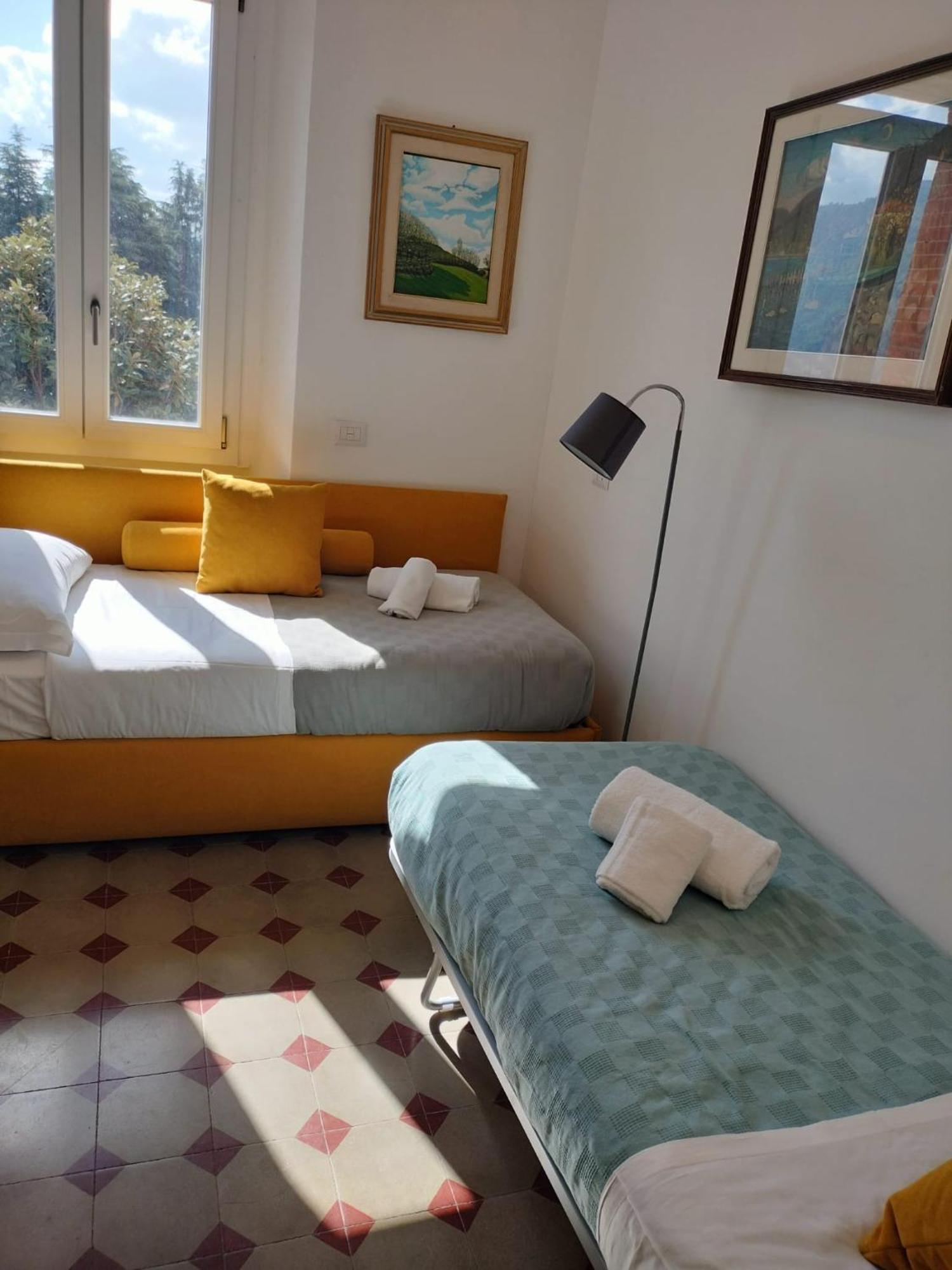 Villa Silvia-By Home Sitter โกโม ภายนอก รูปภาพ